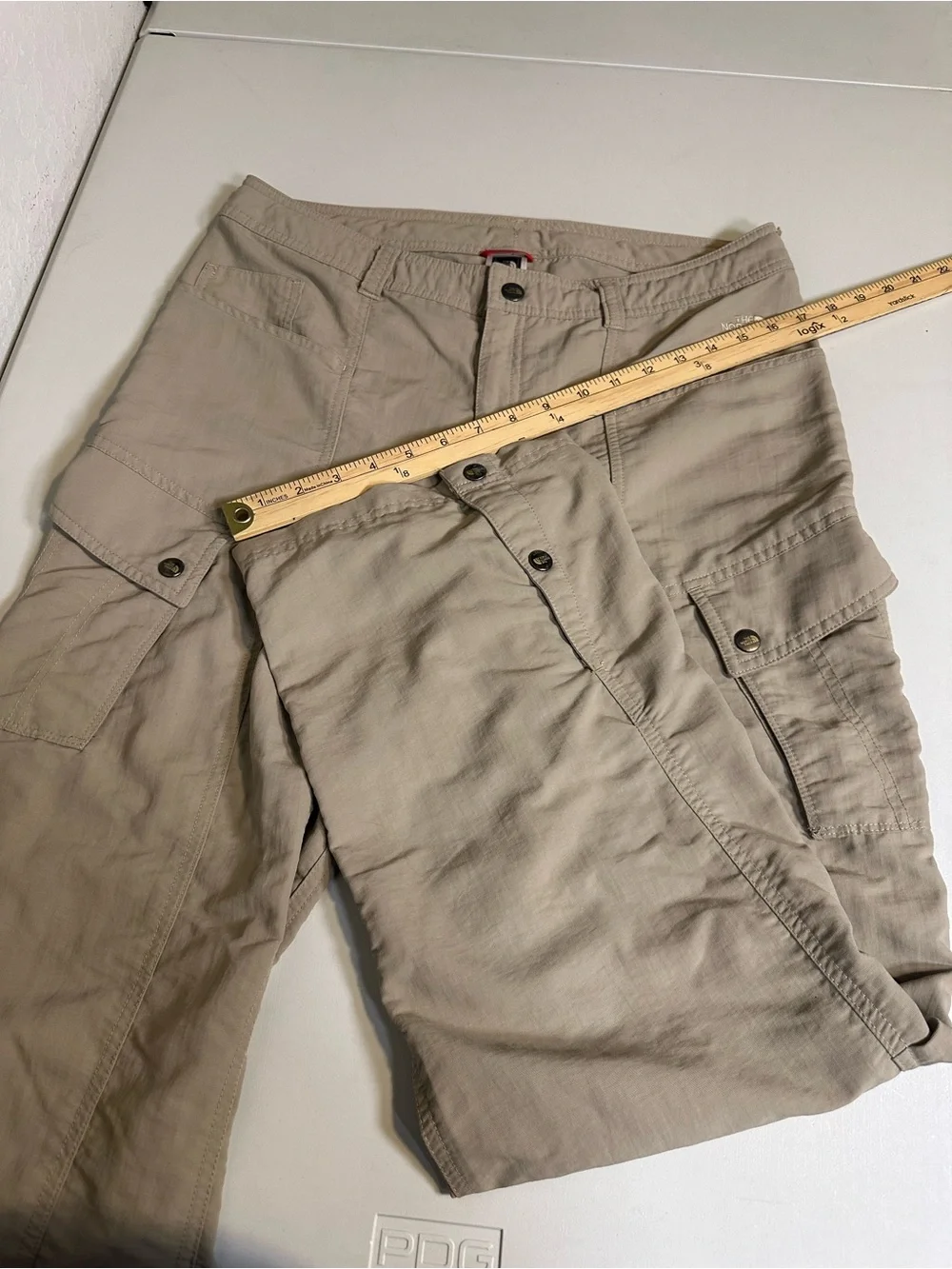 The North Face Women’s Classic Outdoor Cargo Hiking Performance Pants Size 12 - Picture 6 of 9